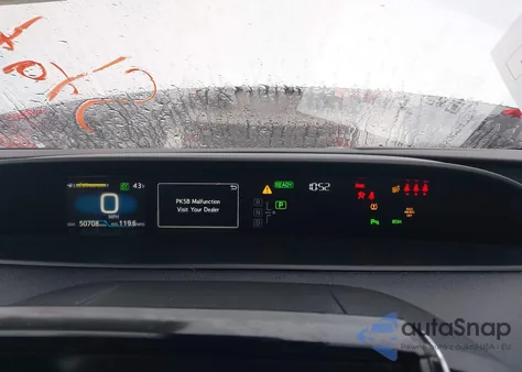 2021 Toyota Prius Prime Limited z USA, uszkodzony, nr VIN JTDKAMFP4M3193579